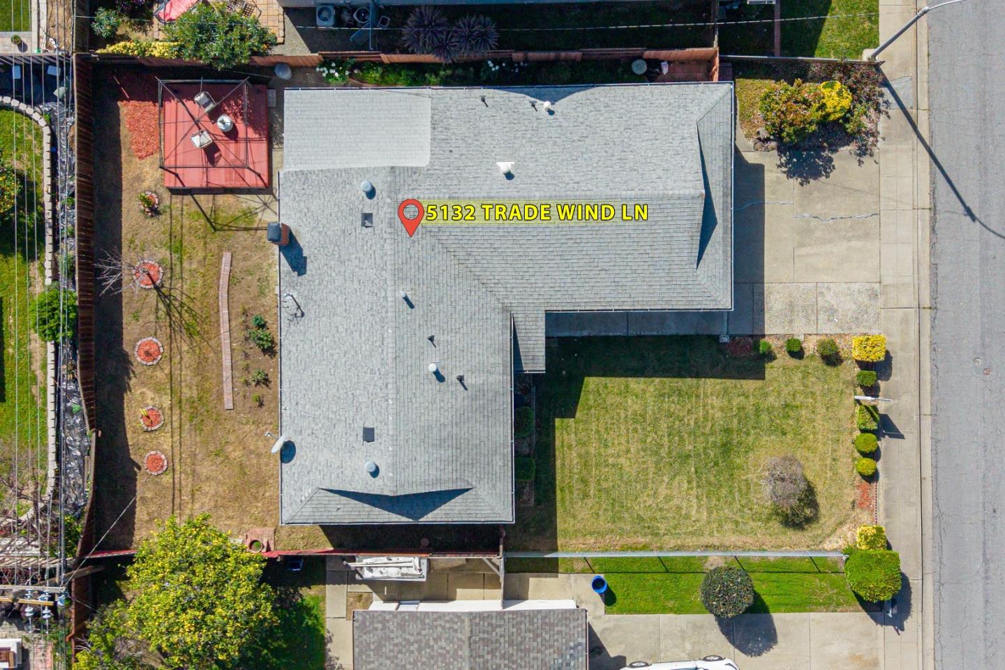 Detail Gallery Image 3 of 22 For 5132 Trade Wind Ln, Fremont,  CA 94538 - 3 Beds | 2 Baths