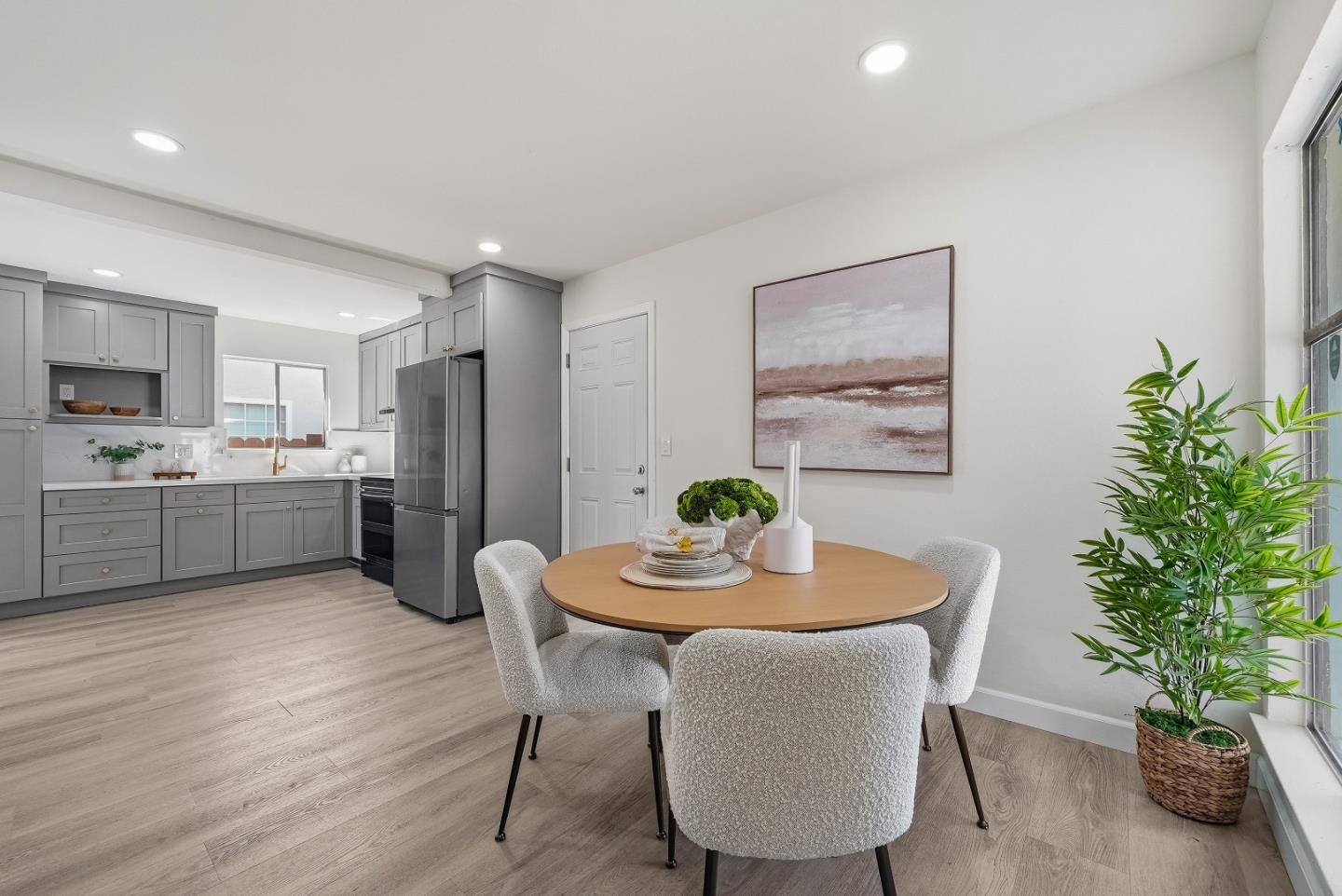 Detail Gallery Image 8 of 22 For 5132 Trade Wind Ln, Fremont,  CA 94538 - 3 Beds | 2 Baths