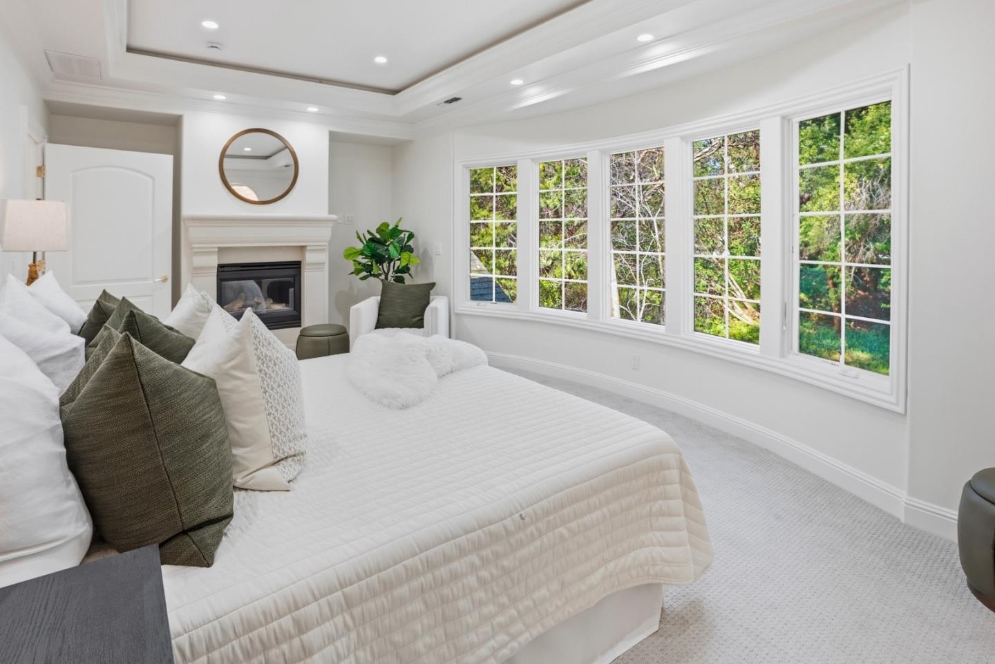 Detail Gallery Image 13 of 25 For 19938 Baroni Ct, Saratoga,  CA 95070 - 4 Beds | 3 Baths