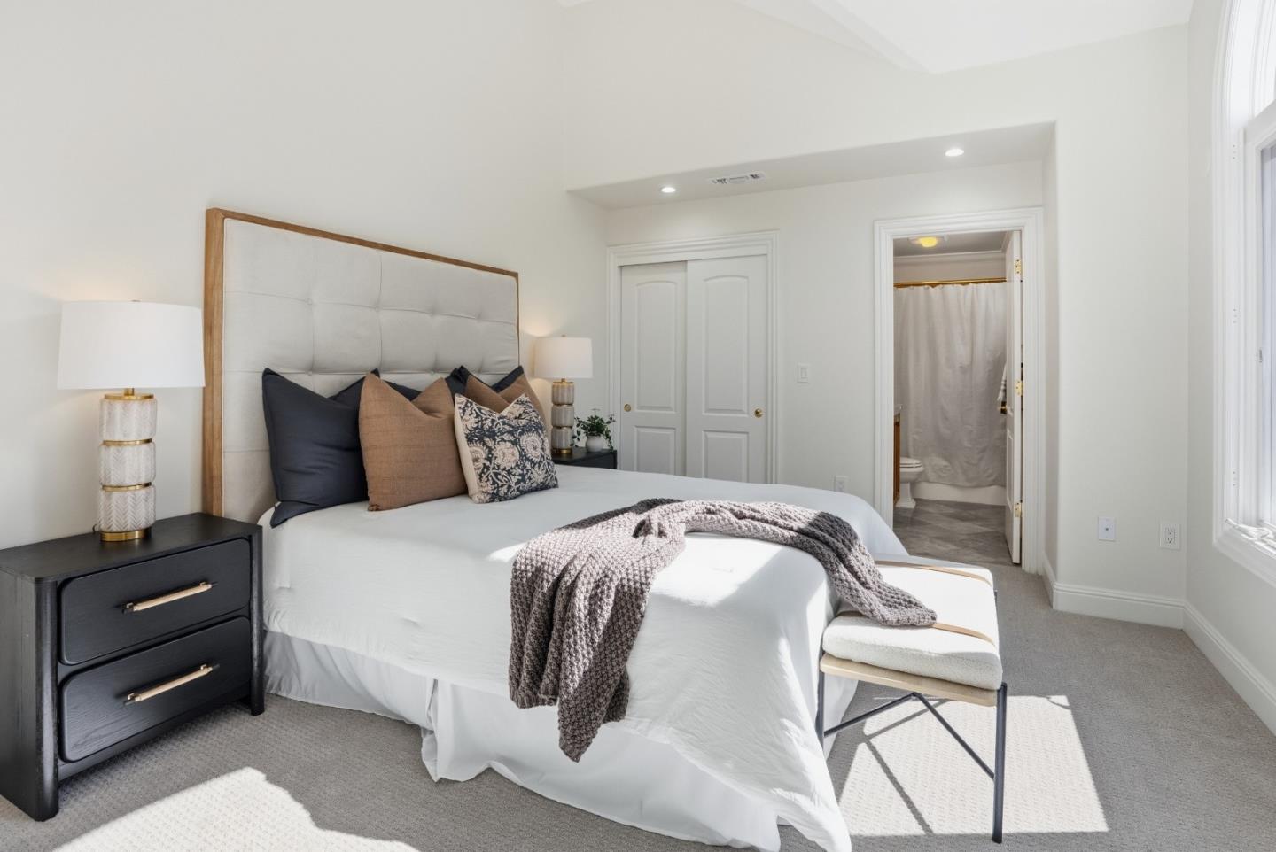 Detail Gallery Image 19 of 25 For 19938 Baroni Ct, Saratoga,  CA 95070 - 4 Beds | 3 Baths