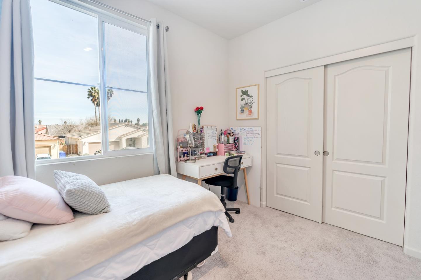 Detail Gallery Image 27 of 47 For 341 Manchester Dr, Los Banos,  CA 93635 - 4 Beds | 3 Baths