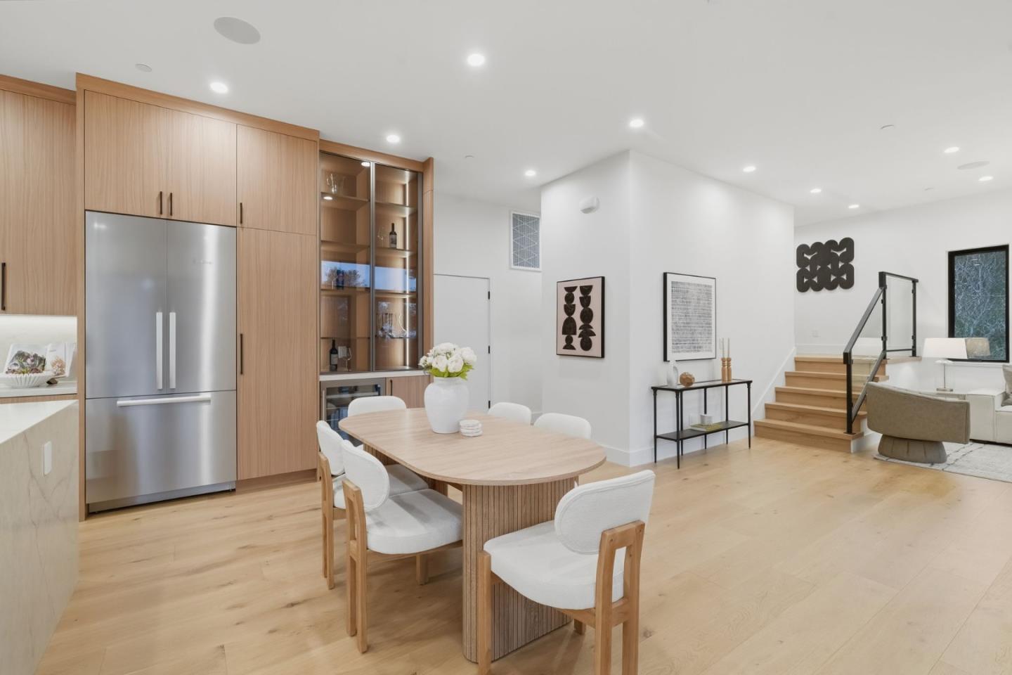 Detail Gallery Image 15 of 59 For 3288 Oak Ct, Belmont,  CA 94002 - 4 Beds | 3/1 Baths