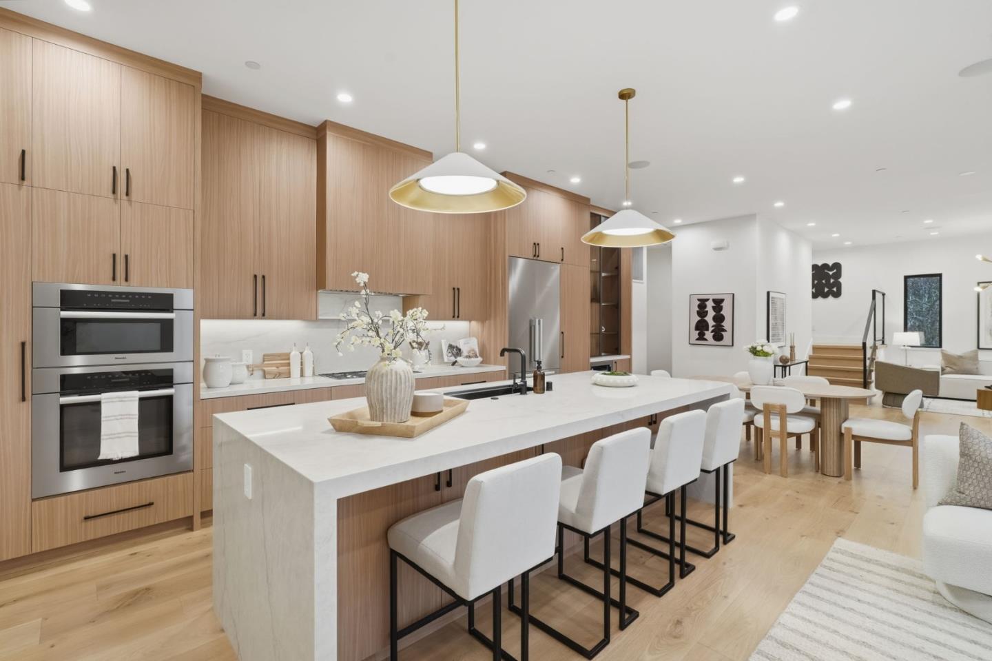 Detail Gallery Image 2 of 59 For 3288 Oak Ct, Belmont,  CA 94002 - 4 Beds | 3/1 Baths