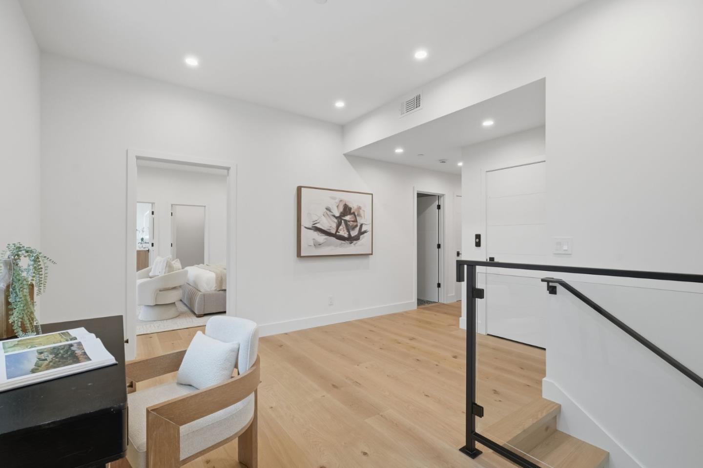 Detail Gallery Image 23 of 59 For 3288 Oak Ct, Belmont,  CA 94002 - 4 Beds | 3/1 Baths