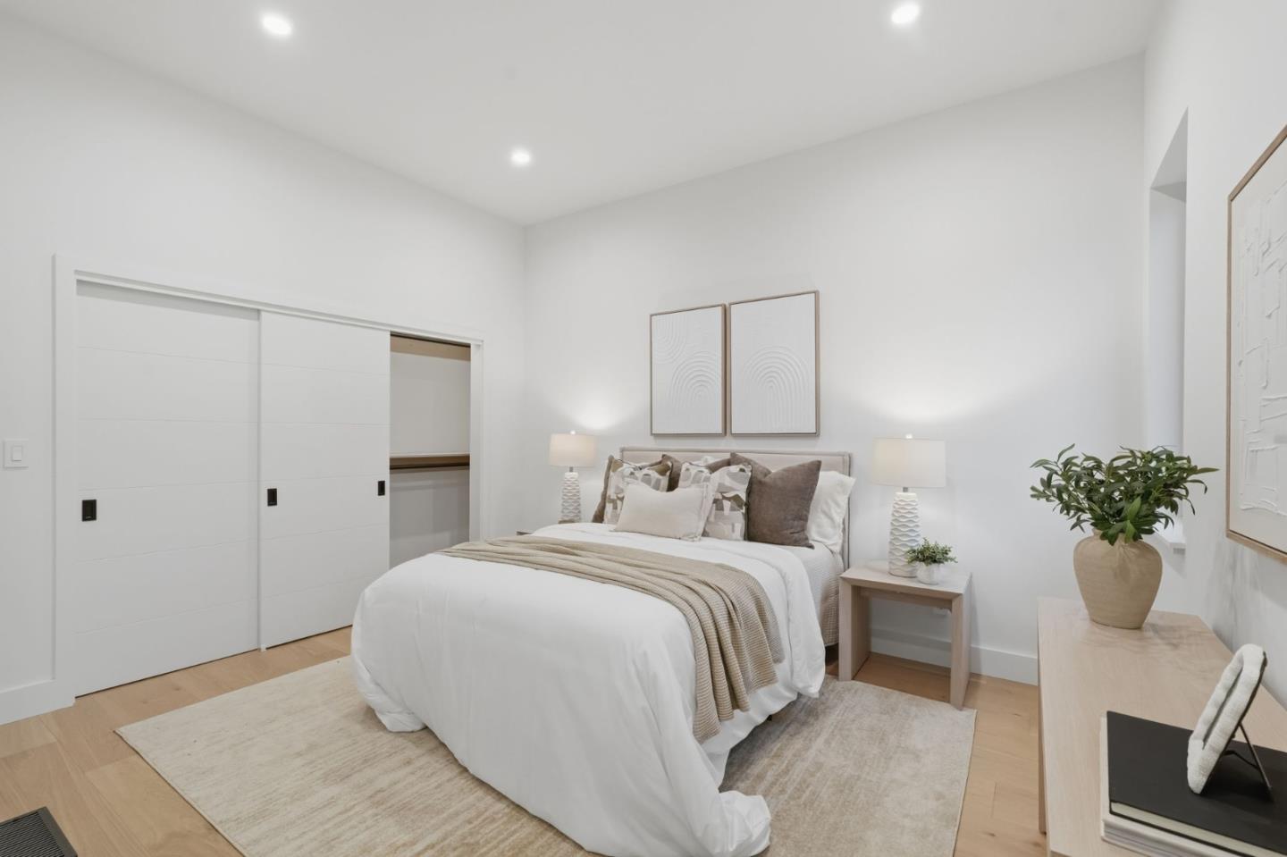 Detail Gallery Image 33 of 59 For 3288 Oak Ct, Belmont,  CA 94002 - 4 Beds | 3/1 Baths