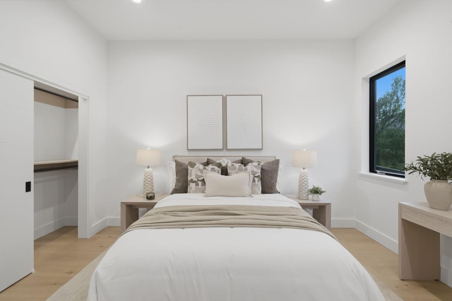 Detail Gallery Image 42 of 59 For 3288 Oak Ct, Belmont,  CA 94002 - 4 Beds | 3/1 Baths