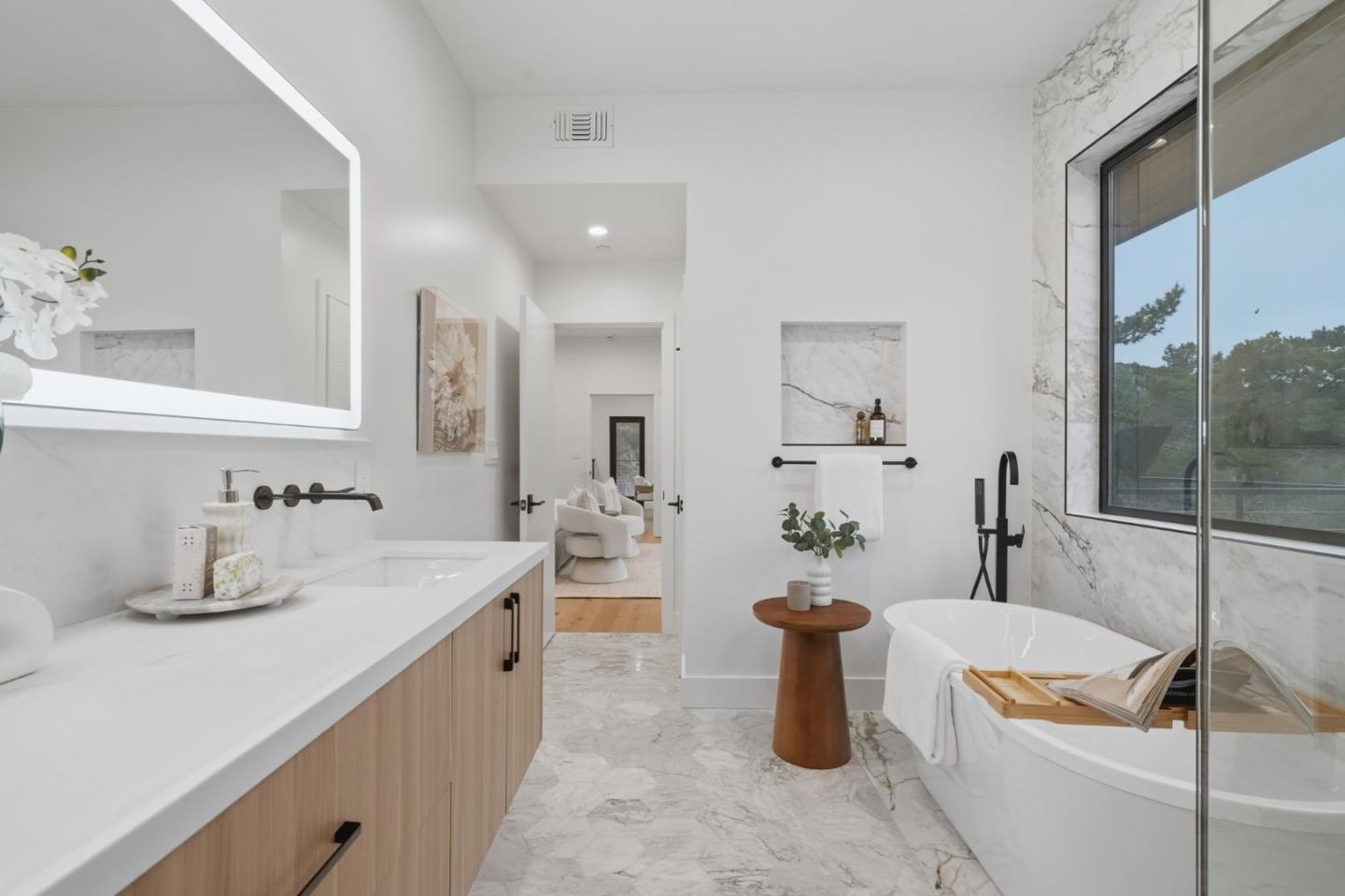 Detail Gallery Image 45 of 59 For 3288 Oak Ct, Belmont,  CA 94002 - 4 Beds | 3/1 Baths