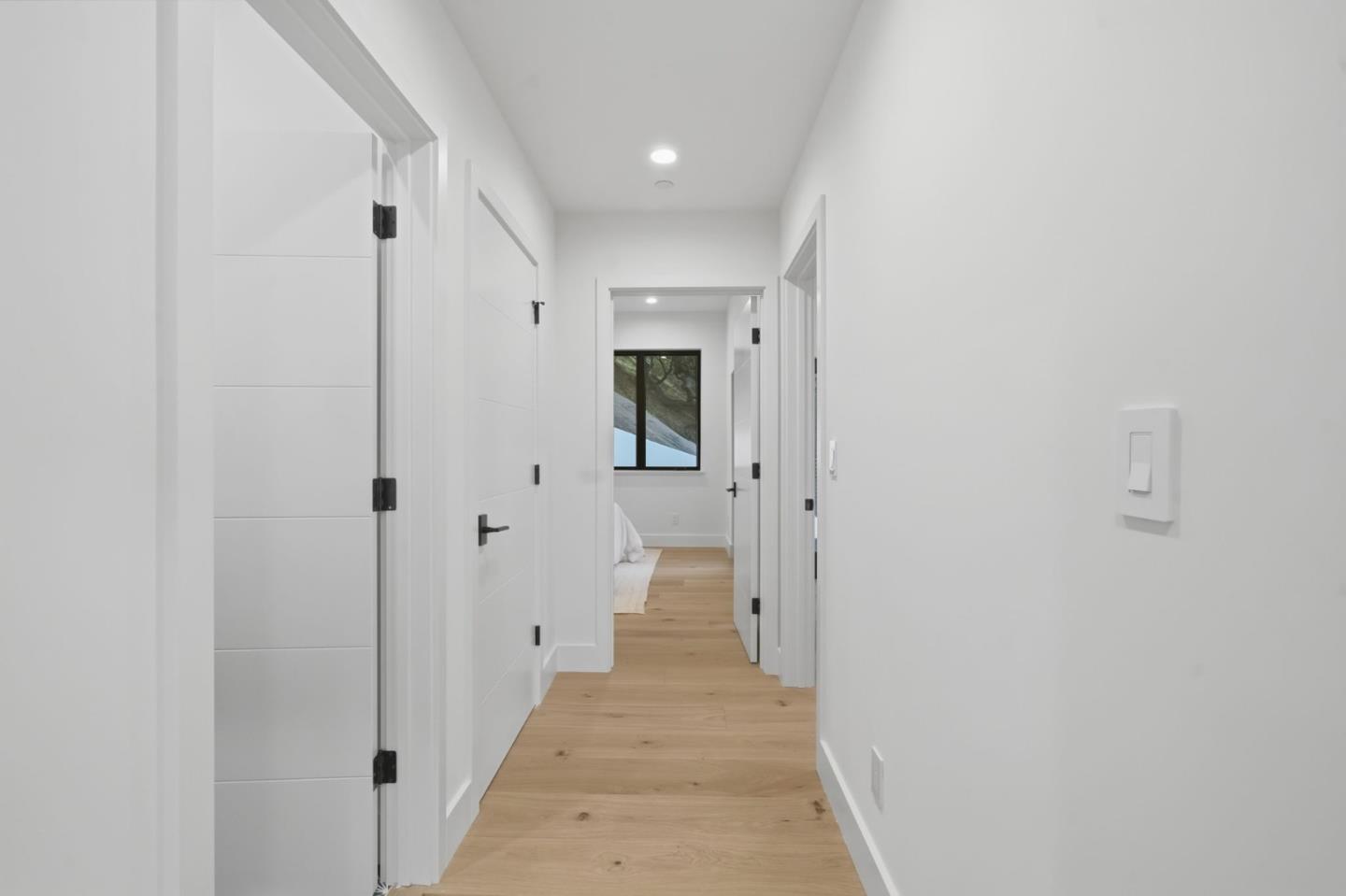 Detail Gallery Image 52 of 59 For 3288 Oak Ct, Belmont,  CA 94002 - 4 Beds | 3/1 Baths