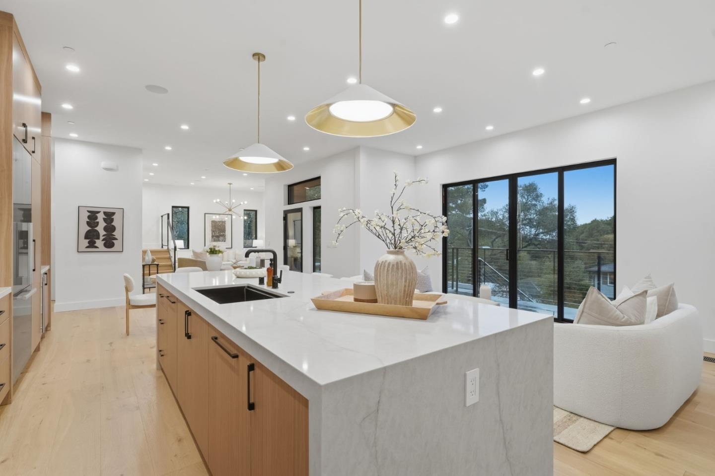 Detail Gallery Image 6 of 59 For 3288 Oak Ct, Belmont,  CA 94002 - 4 Beds | 3/1 Baths