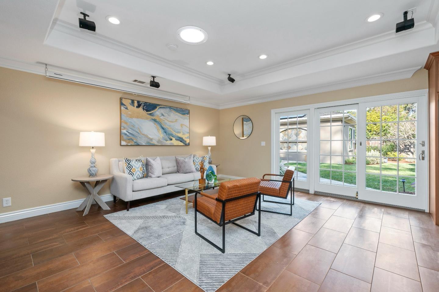 Detail Gallery Image 30 of 39 For 1045 Atkinson Ln, Menlo Park,  CA 94025 - 4 Beds | 4 Baths