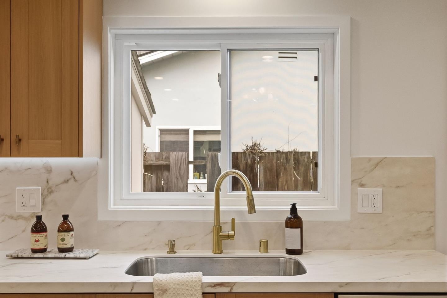 Detail Gallery Image 15 of 35 For 1526 Crespi Dr, San Jose,  CA 95129 - 3 Beds | 2 Baths