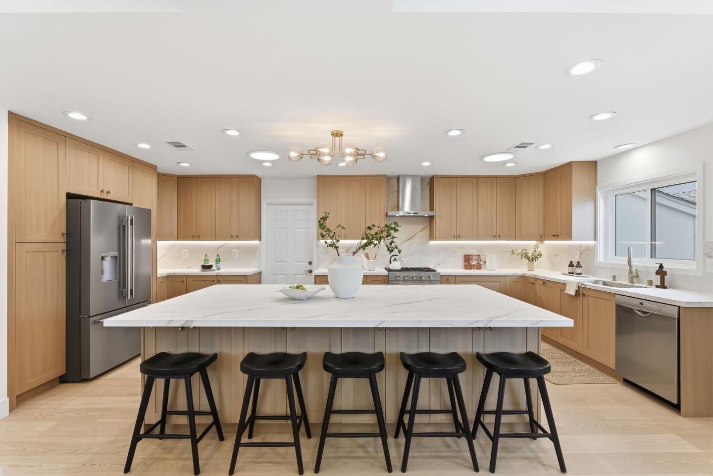 Detail Gallery Image 16 of 35 For 1526 Crespi Dr, San Jose,  CA 95129 - 3 Beds | 2 Baths