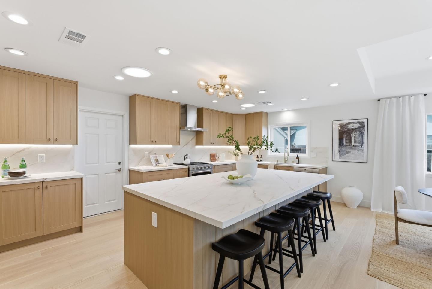 Detail Gallery Image 17 of 35 For 1526 Crespi Dr, San Jose,  CA 95129 - 3 Beds | 2 Baths