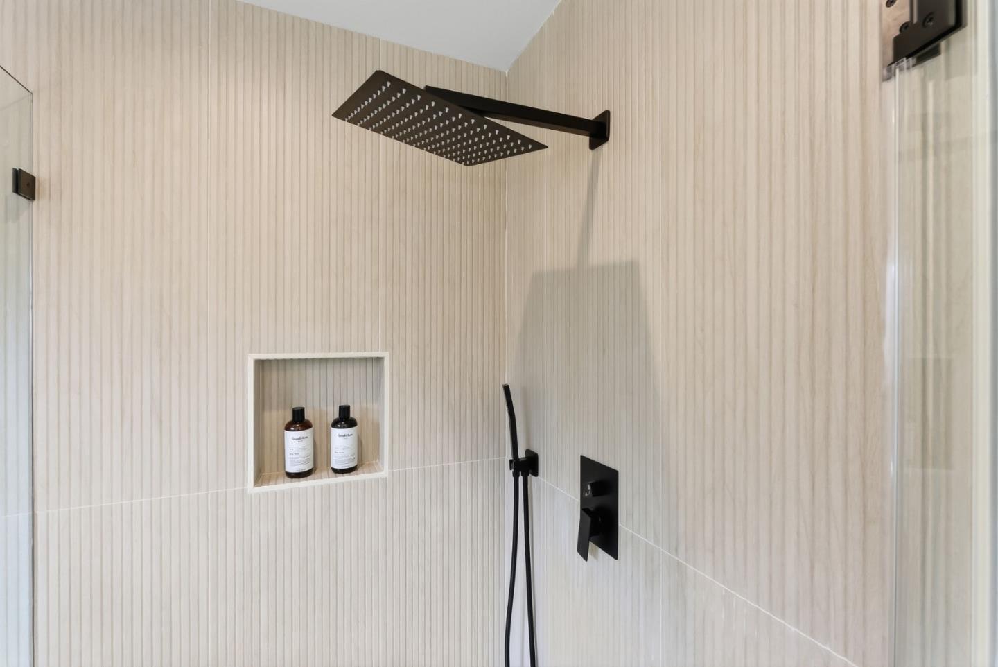 Detail Gallery Image 28 of 35 For 1526 Crespi Dr, San Jose,  CA 95129 - 3 Beds | 2 Baths