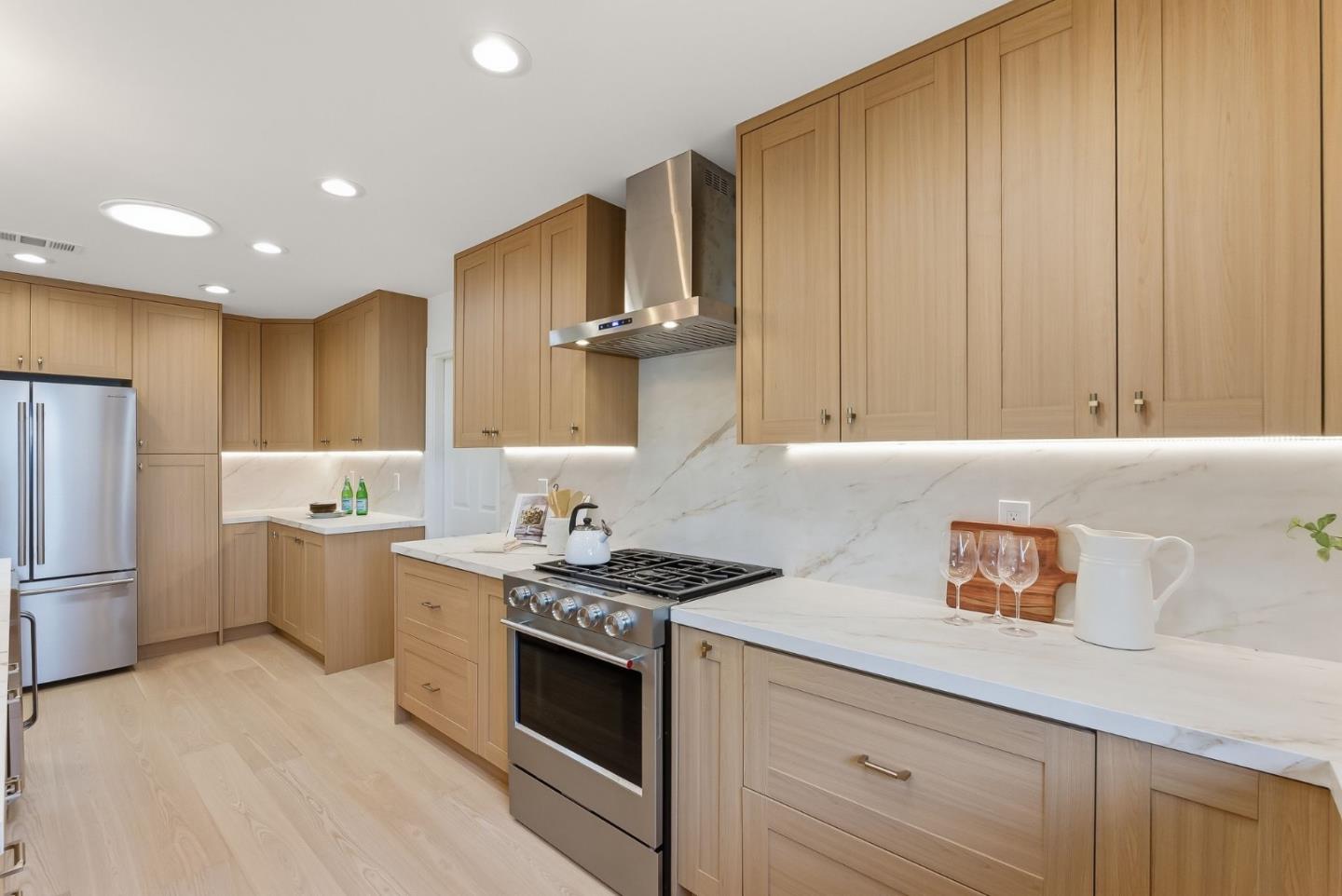 Detail Gallery Image 9 of 35 For 1526 Crespi Dr, San Jose,  CA 95129 - 3 Beds | 2 Baths