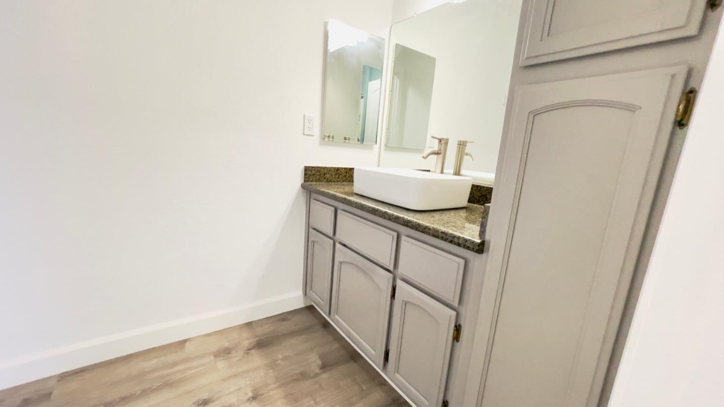 Detail Gallery Image 22 of 23 For 25164 Copa Del Oro Drive Dr #104,  Hayward,  CA 94545 - 2 Beds | 2 Baths