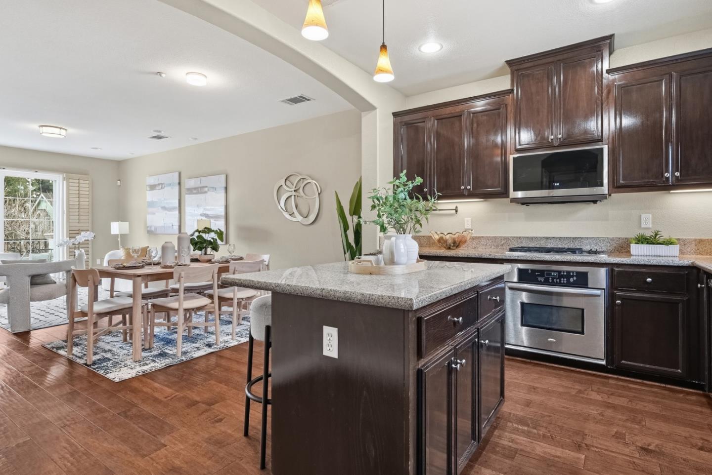 Detail Gallery Image 12 of 42 For 1745 Hillebrant Pl, Santa Clara,  CA 95050 - 2 Beds | 2/1 Baths