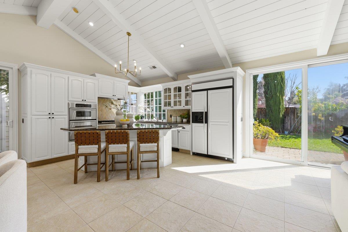 Detail Gallery Image 10 of 72 For 6512 Bose Ln, San Jose,  CA 95120 - 5 Beds | 4/1 Baths