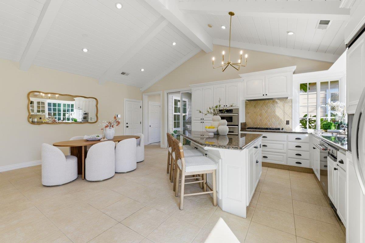 Detail Gallery Image 13 of 72 For 6512 Bose Ln, San Jose,  CA 95120 - 5 Beds | 4/1 Baths