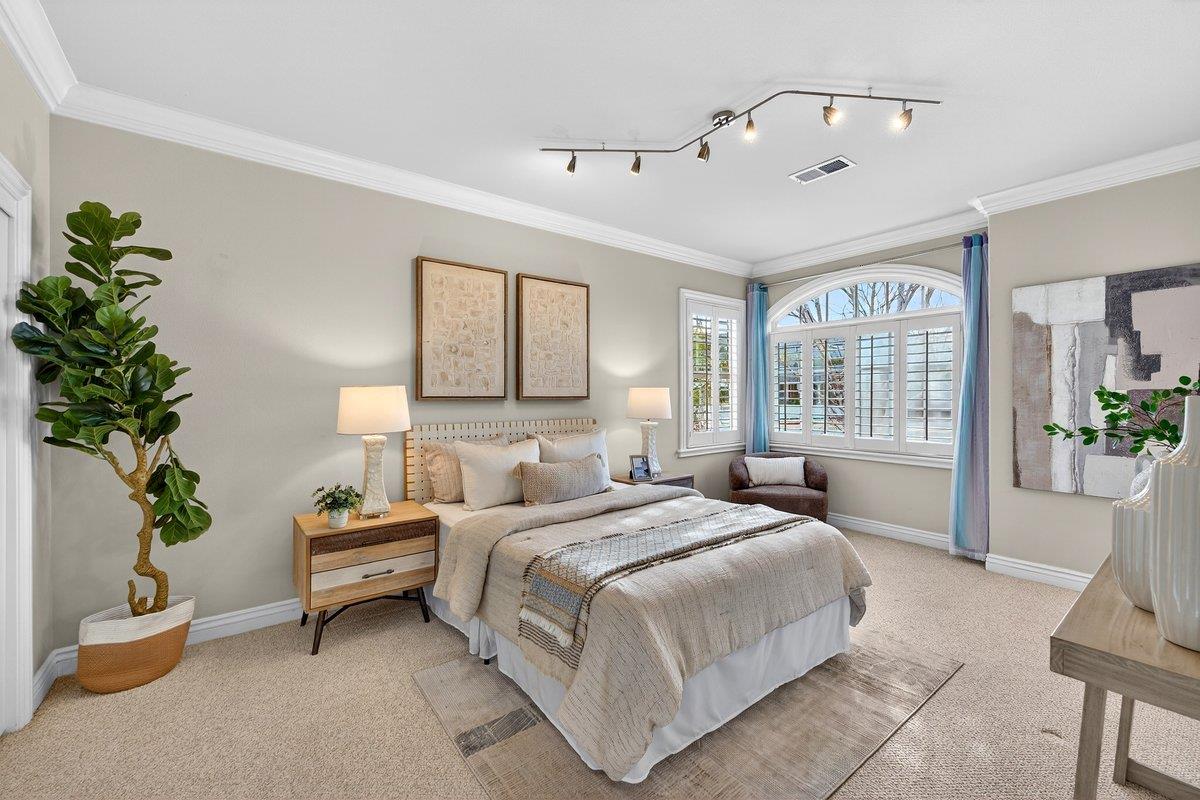 Detail Gallery Image 37 of 72 For 6512 Bose Ln, San Jose,  CA 95120 - 5 Beds | 4/1 Baths