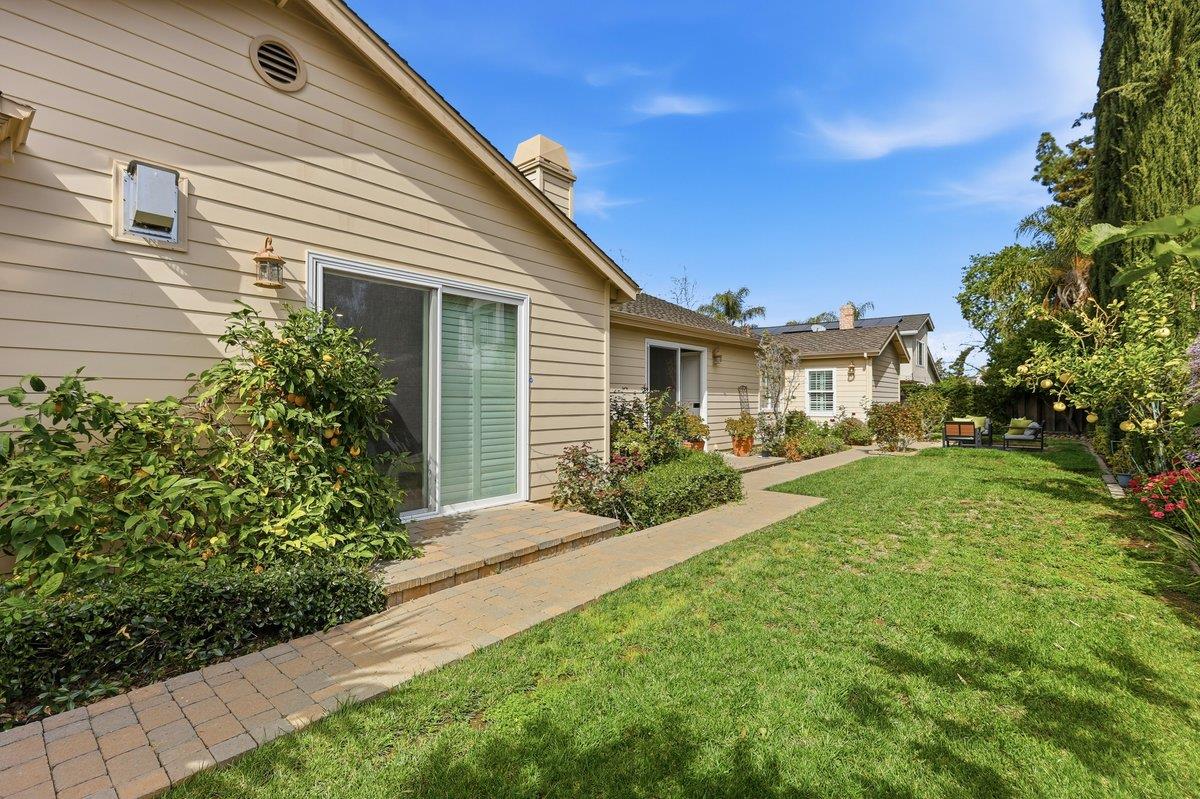 Detail Gallery Image 52 of 72 For 6512 Bose Ln, San Jose,  CA 95120 - 5 Beds | 4/1 Baths