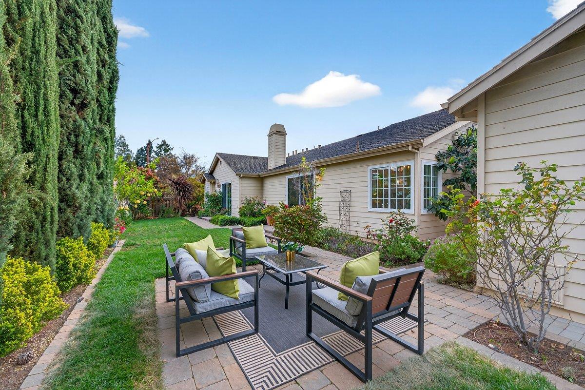 Detail Gallery Image 54 of 72 For 6512 Bose Ln, San Jose,  CA 95120 - 5 Beds | 4/1 Baths