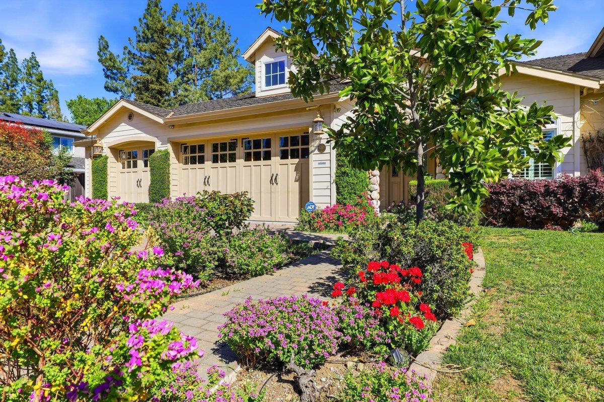 Detail Gallery Image 57 of 72 For 6512 Bose Ln, San Jose,  CA 95120 - 5 Beds | 4/1 Baths