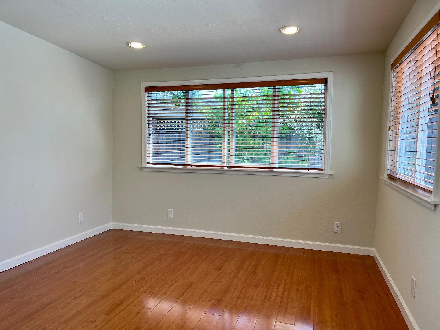 Detail Gallery Image 12 of 17 For 801 Betlin Ave, Cupertino,  CA 95014 - 3 Beds | 2 Baths