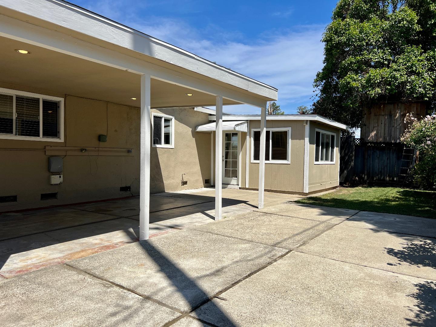 Detail Gallery Image 15 of 17 For 801 Betlin Ave, Cupertino,  CA 95014 - 3 Beds | 2 Baths