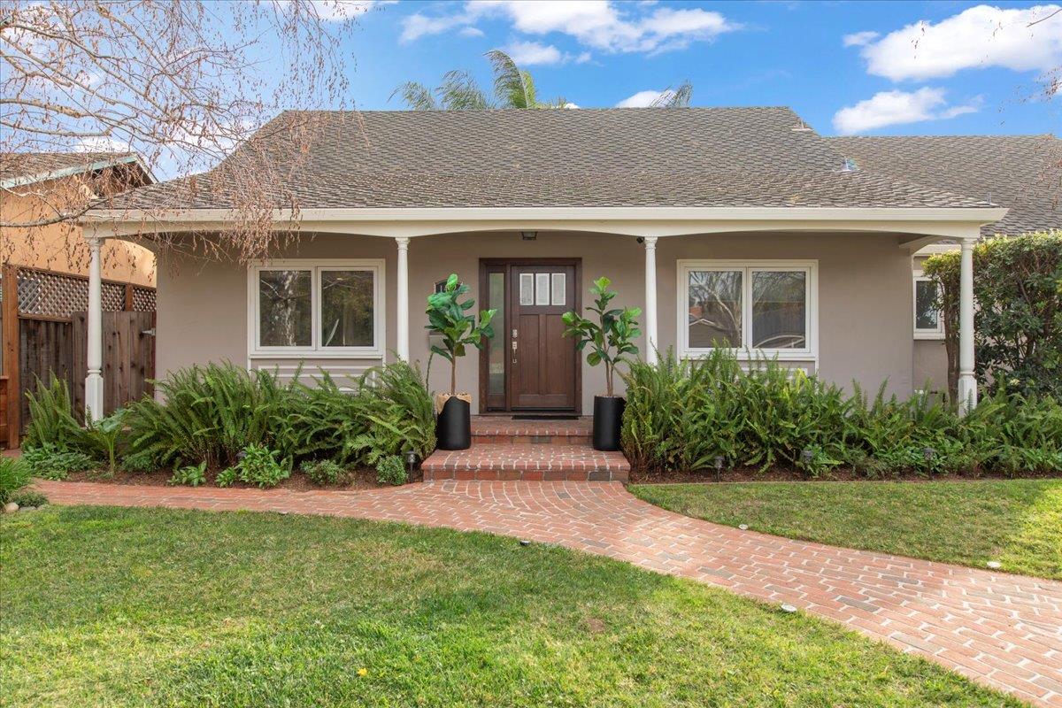 Front Image Thumbnail for ML82035789