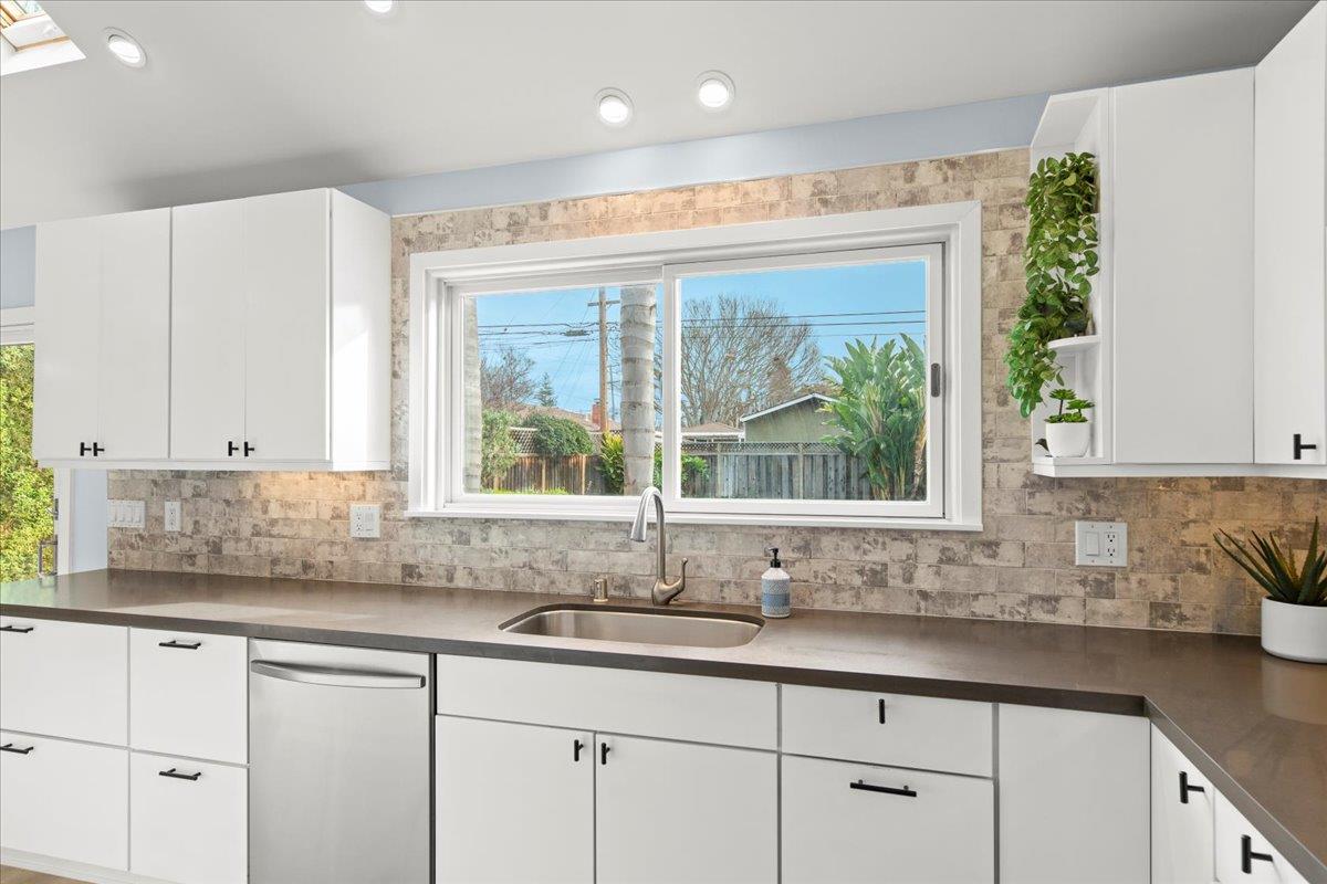 Detail Gallery Image 12 of 35 For 1482 Ridgeley Dr, Campbell,  CA 95008 - 3 Beds | 2 Baths