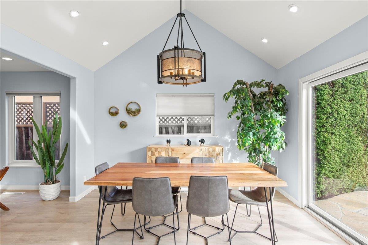 Detail Gallery Image 9 of 35 For 1482 Ridgeley Dr, Campbell,  CA 95008 - 3 Beds | 2 Baths