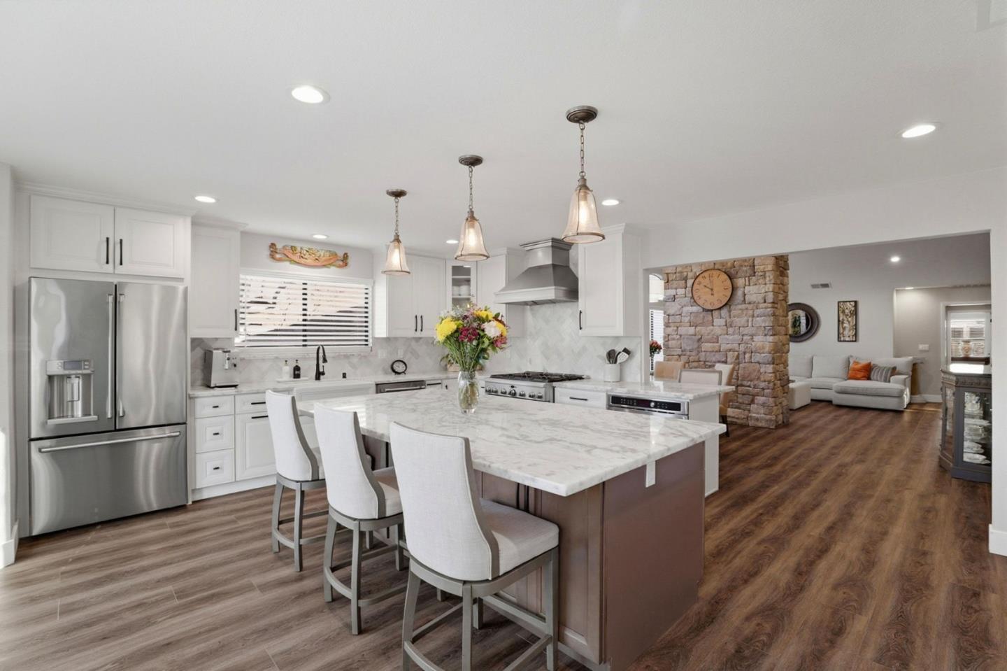 Detail Gallery Image 12 of 53 For 7945 Caledonia Dr, San Jose,  CA 95135 - 2 Beds | 2 Baths