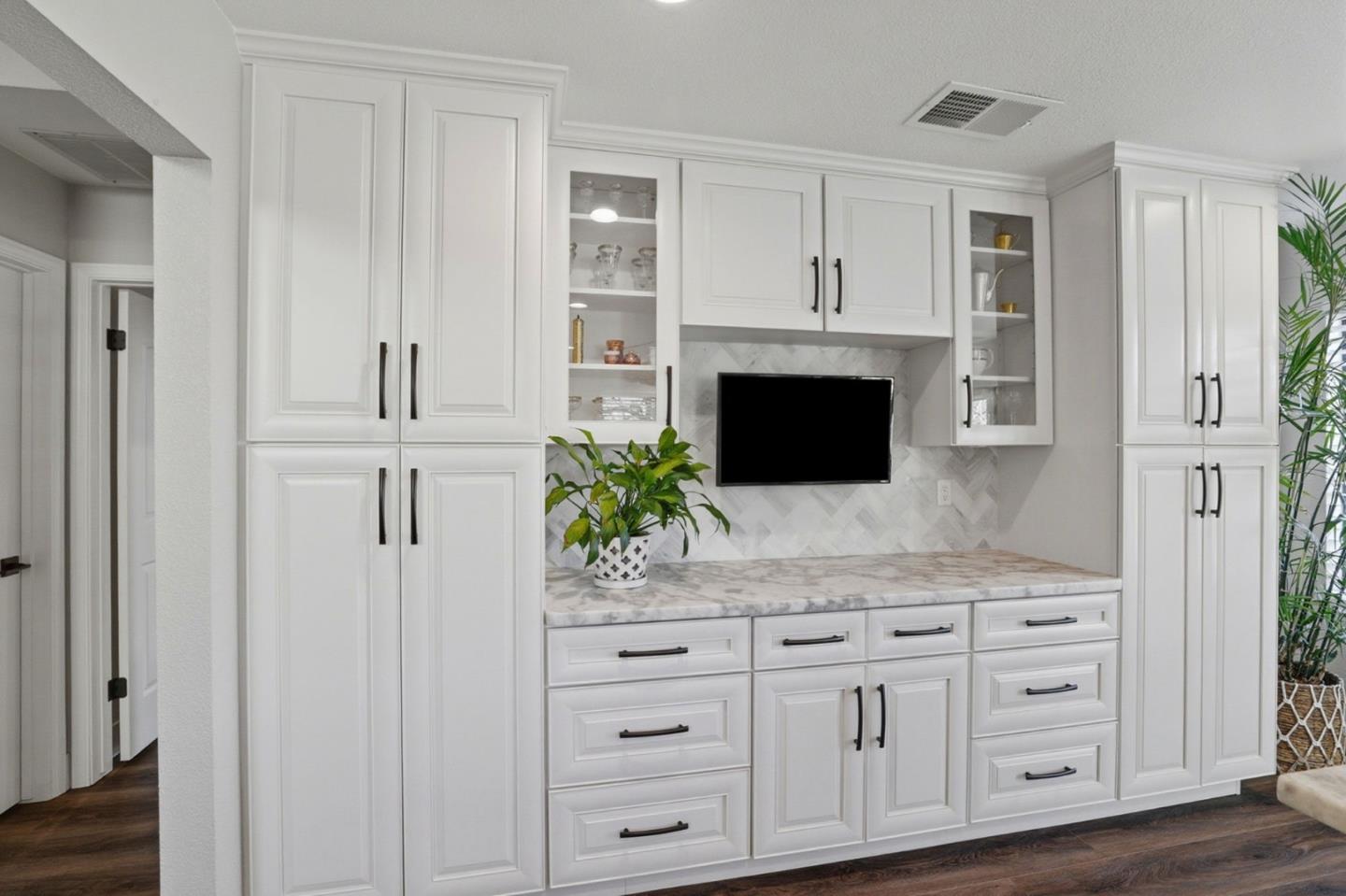 Detail Gallery Image 17 of 53 For 7945 Caledonia Dr, San Jose,  CA 95135 - 2 Beds | 2 Baths