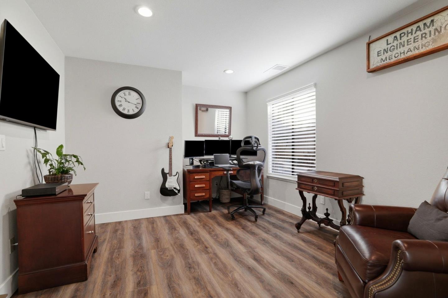 Detail Gallery Image 18 of 53 For 7945 Caledonia Dr, San Jose,  CA 95135 - 2 Beds | 2 Baths