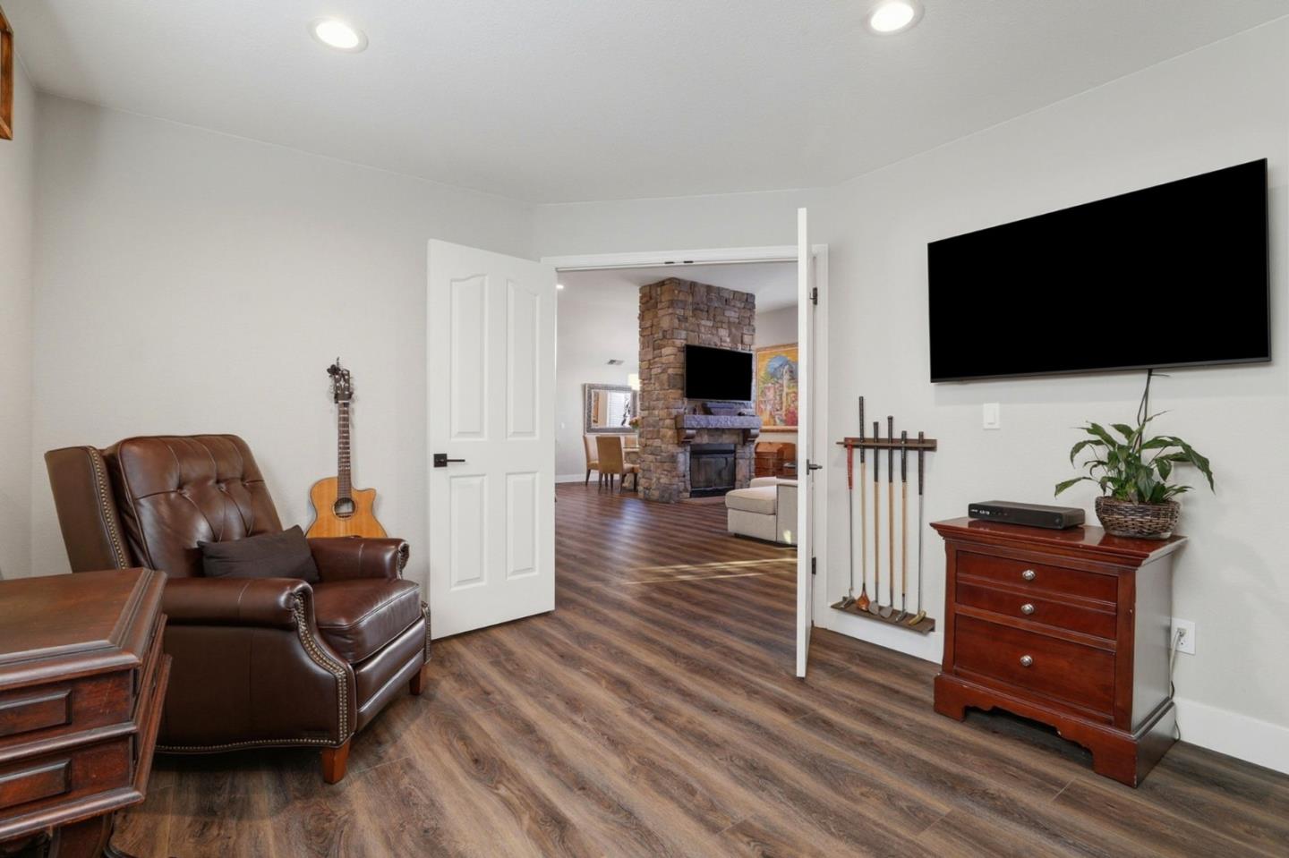 Detail Gallery Image 19 of 53 For 7945 Caledonia Dr, San Jose,  CA 95135 - 2 Beds | 2 Baths