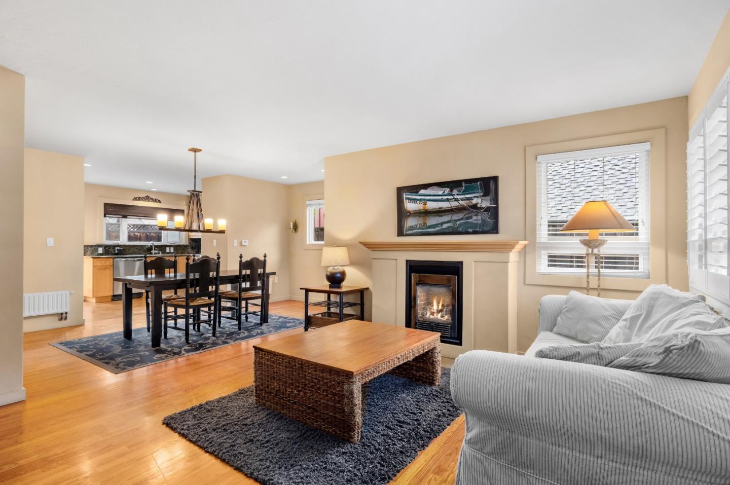 Detail Gallery Image 12 of 37 For 624 Riverview Dr, Capitola,  CA 95010 - 2 Beds | 1 Baths