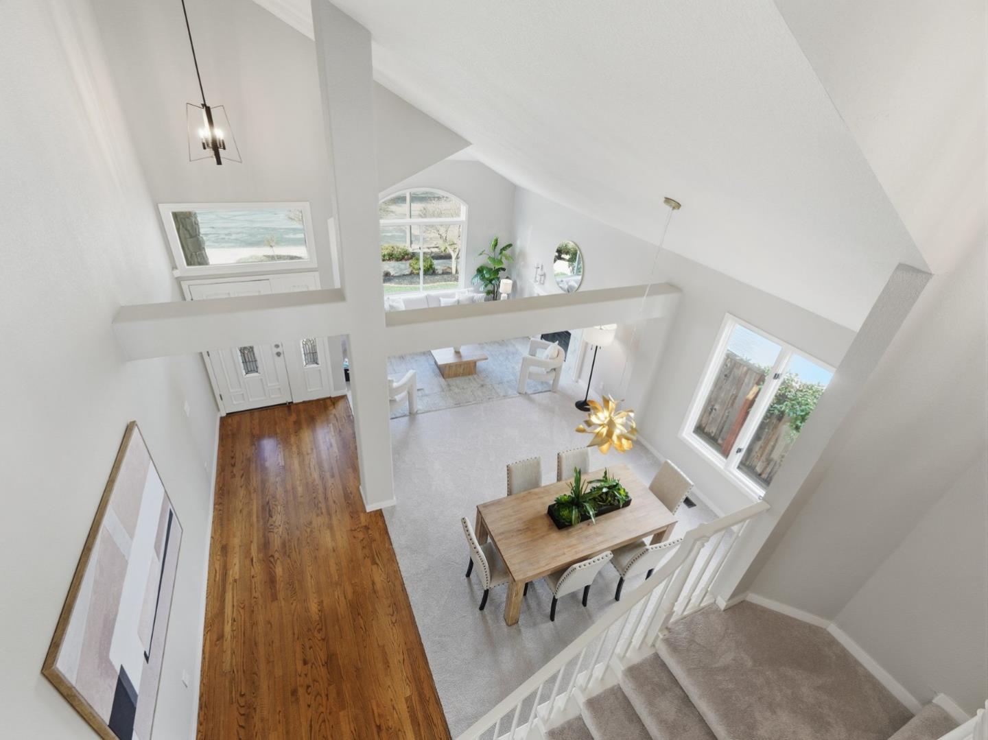 Detail Gallery Image 14 of 29 For 6492 Hirabayashi Dr, San Jose,  CA 95120 - 4 Beds | 2/1 Baths