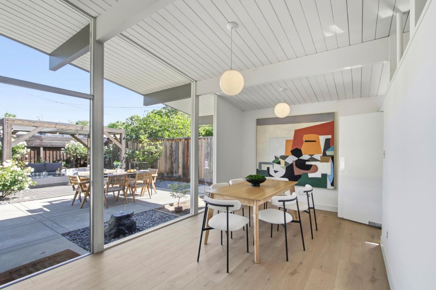 Detail Gallery Image 15 of 52 For 721 Stendhal Ln, Cupertino,  CA 95014 - 4 Beds | 3 Baths