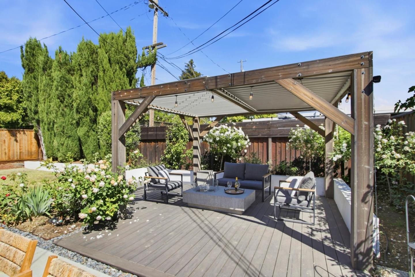 Detail Gallery Image 42 of 52 For 721 Stendhal Ln, Cupertino,  CA 95014 - 4 Beds | 3 Baths