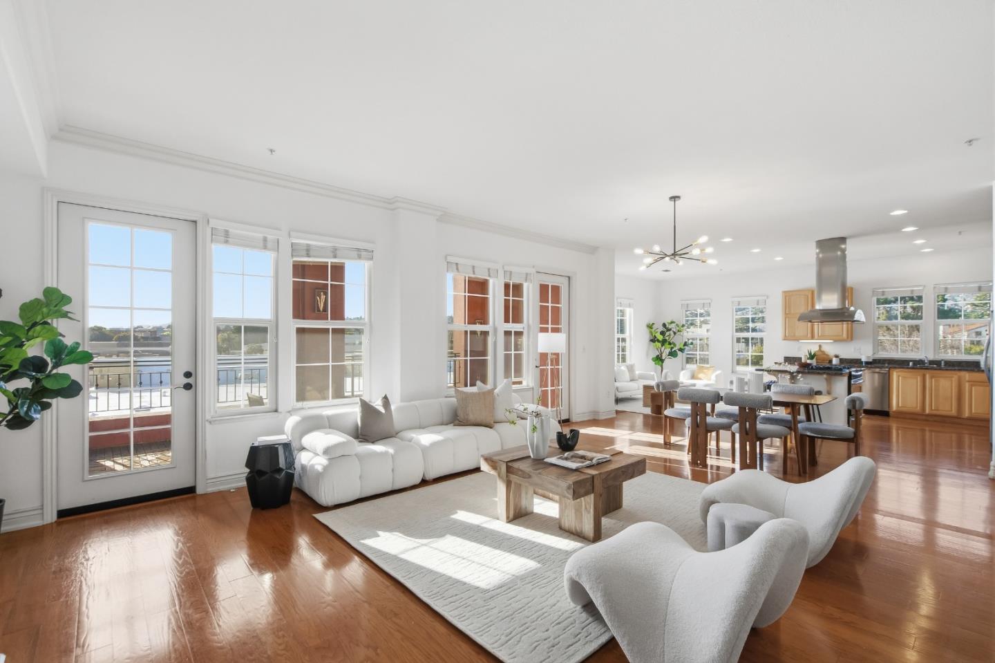 Front Image Thumbnail for ML82035800