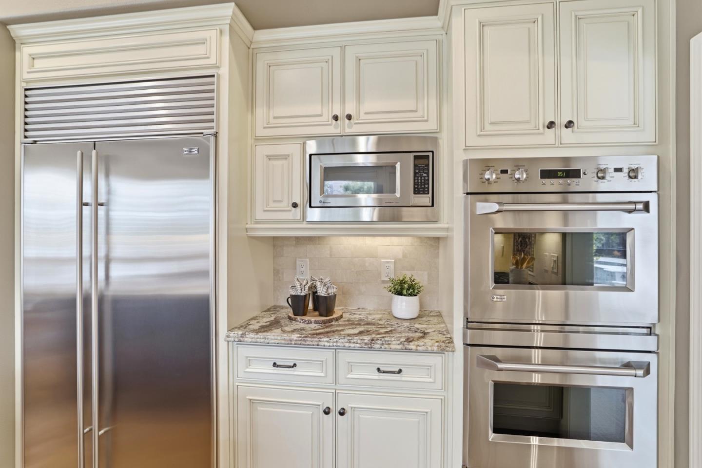 Detail Gallery Image 16 of 63 For 1134 Falcon Ridge Ct, San Jose,  CA 95120 - 5 Beds | 3/1 Baths