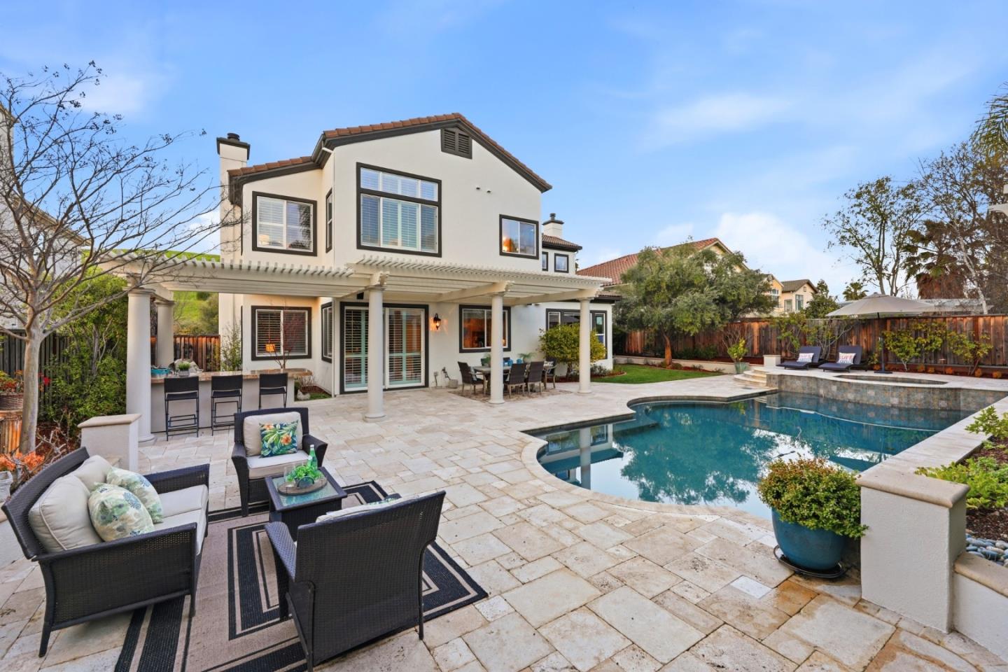 Detail Gallery Image 49 of 63 For 1134 Falcon Ridge Ct, San Jose,  CA 95120 - 5 Beds | 3/1 Baths