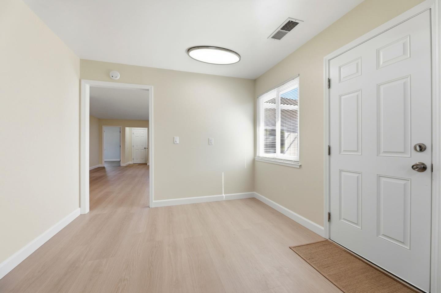 Detail Gallery Image 17 of 31 For 757 Melannie, San Jose,  CA 95116 - 4 Beds | 2 Baths