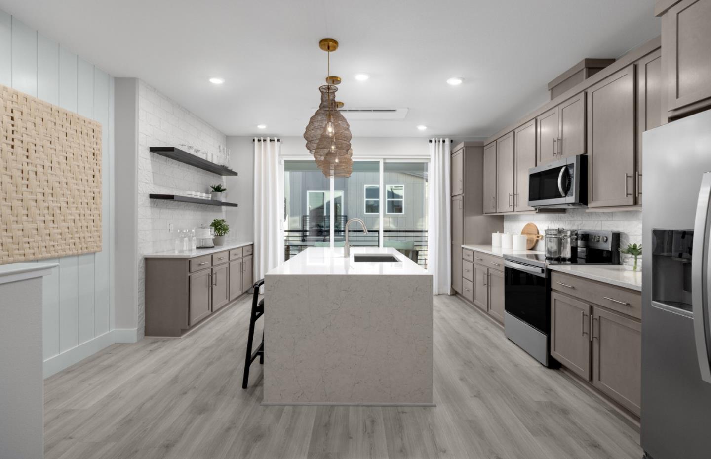 Photo #8: ML82035806 Listing: Photo #8