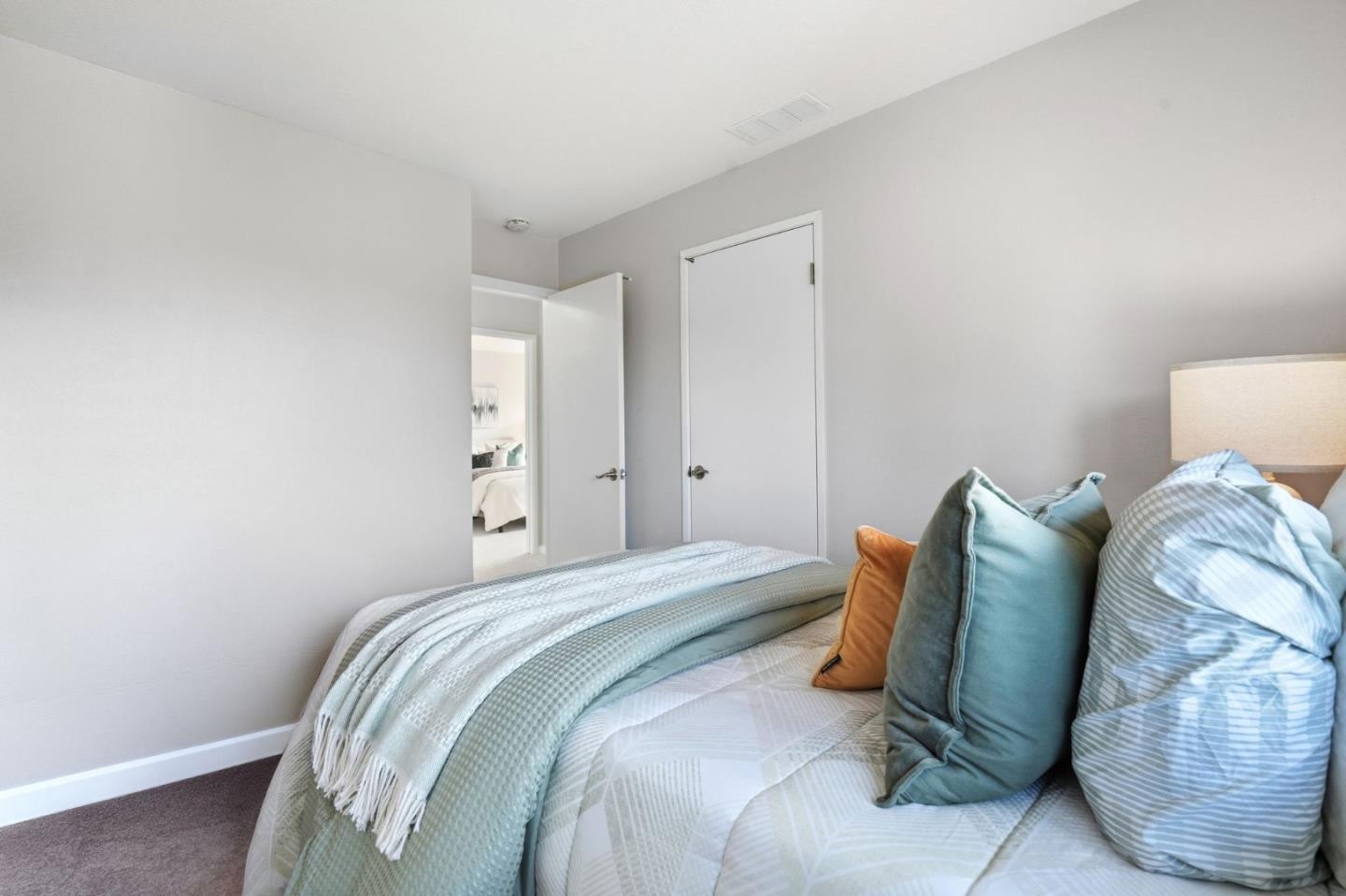 Detail Gallery Image 16 of 30 For 18953 Sara Park Cir, Saratoga,  CA 95070 - 3 Beds | 2 Baths