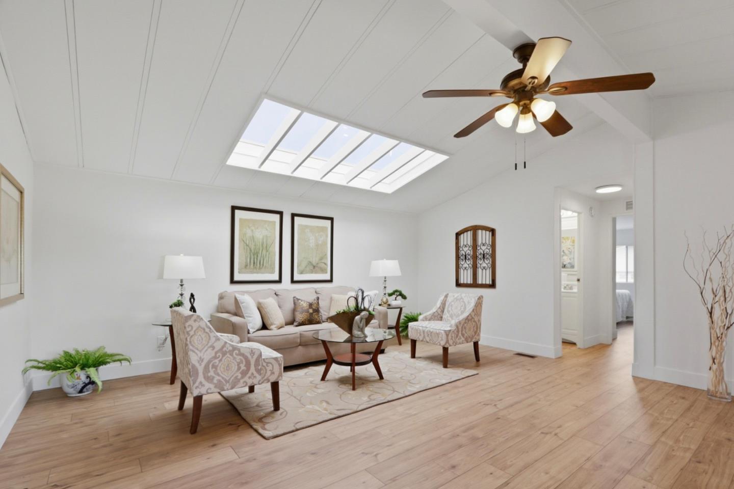 Detail Gallery Image 4 of 29 For 242 Mountain Springs Dr #242,  San Jose,  CA 95136 - 3 Beds | 2 Baths