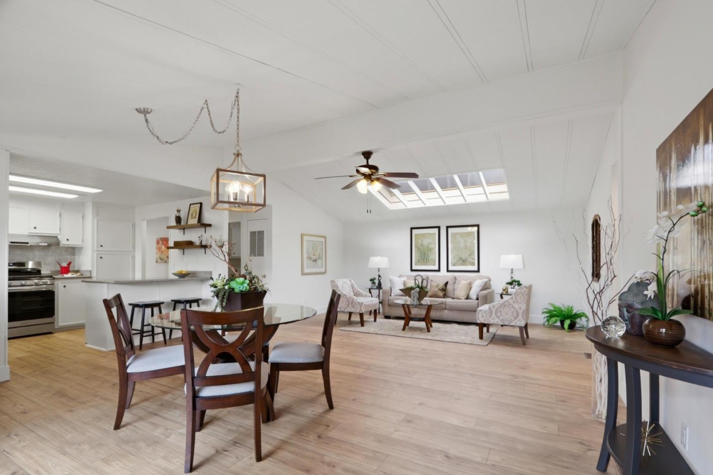 Detail Gallery Image 5 of 29 For 242 Mountain Springs Dr #242,  San Jose,  CA 95136 - 3 Beds | 2 Baths