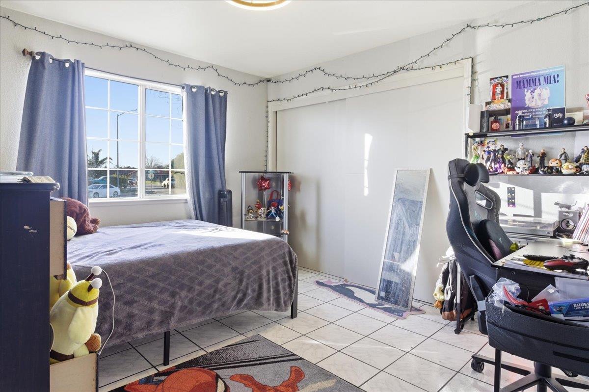 Detail Gallery Image 19 of 27 For 101 Westside Blvd, Hollister,  CA 95023 - 3 Beds | 2 Baths