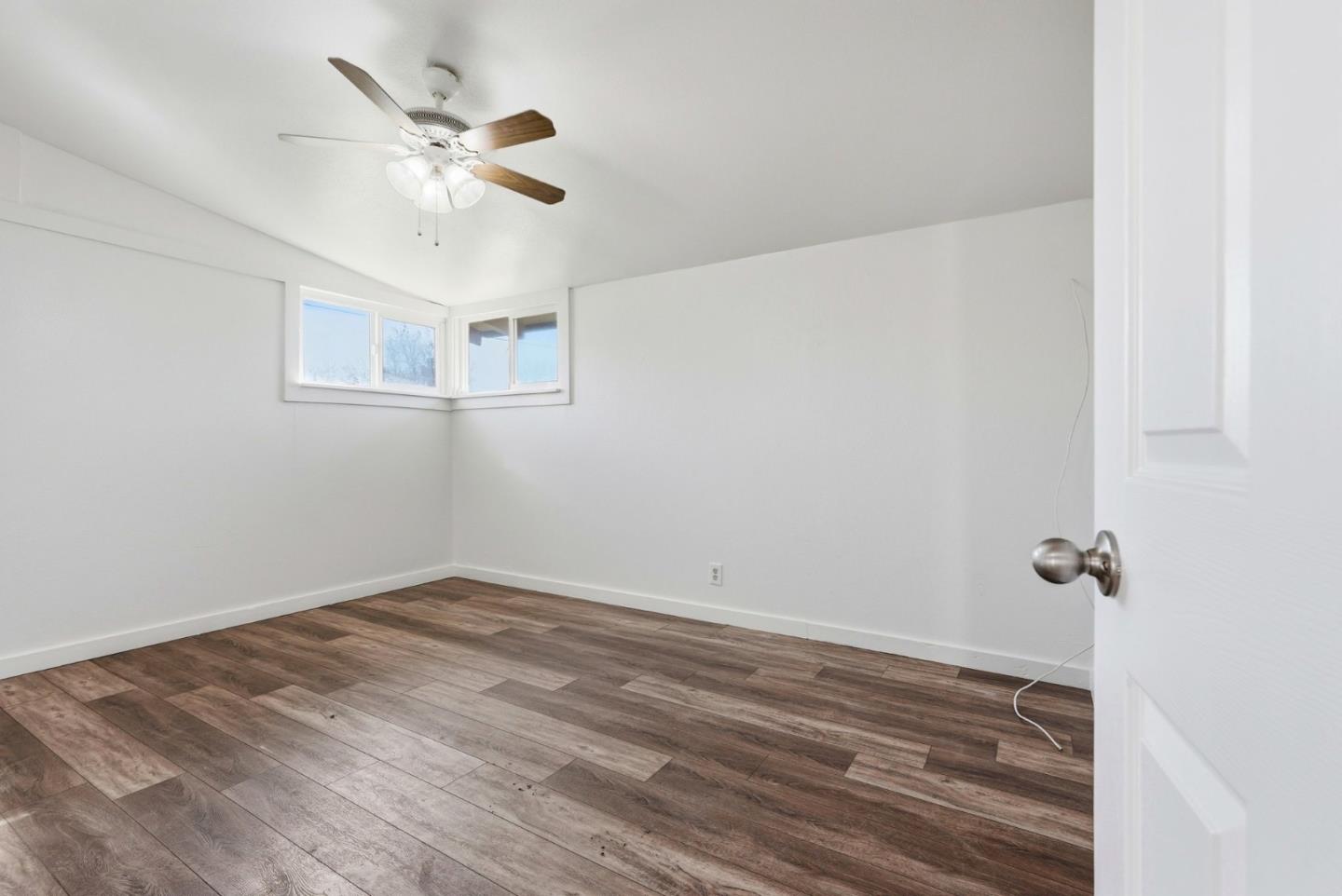 203 West Pearl Avenue, Stockton, CA, 95207